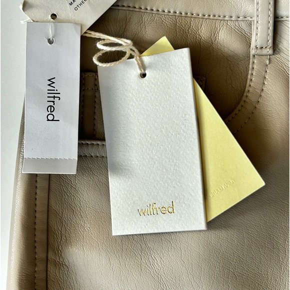 🌷NWT Vegan Leather Wilfred Light Taupe/Tan Pants. Size: 8 - Picture 12 of 16